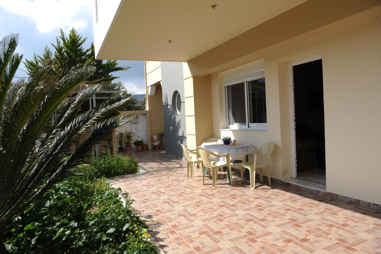 Katia'S House Apartment Ampavris Bagian luar foto