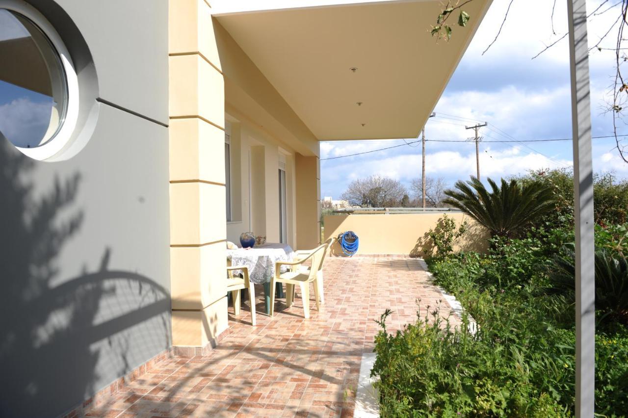 Katia'S House Apartment Ampavris Bagian luar foto